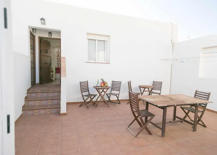 Trozo De Luz Ap Parking & Terraza *