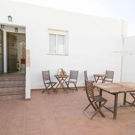 Trozo De Luz Ap Parking & Terraza *