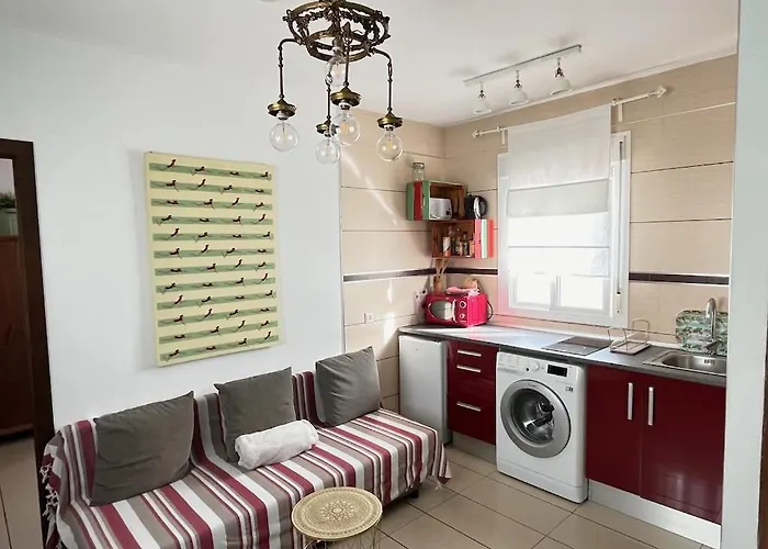 Trozo De Luz Ap Parking & Terraza コニル・デ・ラ・フロンテラ